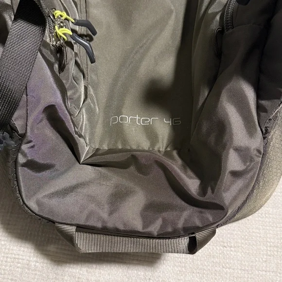 Osprey Porter 46 Travel Backpack - Picture 7 of 8